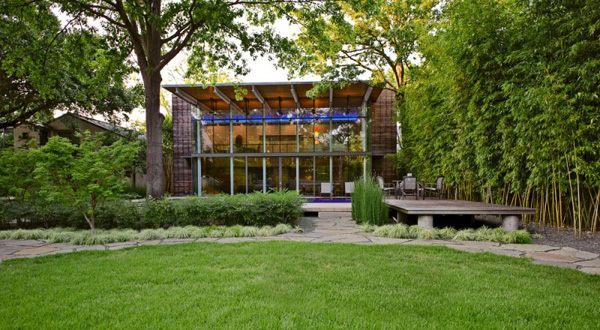 แบบบ้านสองชั้น กลางสวนธรรมชาติ