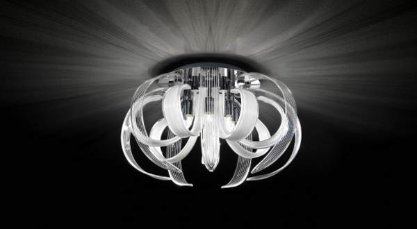 โคมไฟคริสตัล