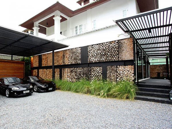 ลานจอดรถระบายน้ำเร็ว