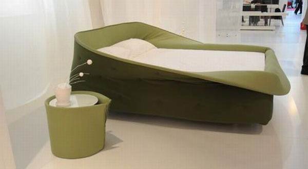 เตียงนอนกันนอนตก