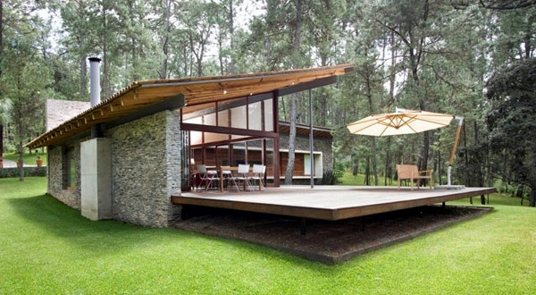 แบบบ้านชั้นเดียวสไตล์ร่วมสมัย  โดดเด่นด้วยระเบียงขนาดใหญ่