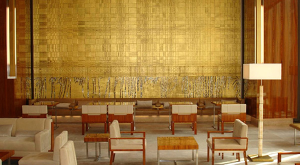 แบบสีทองในการตกแต่งบ้าน