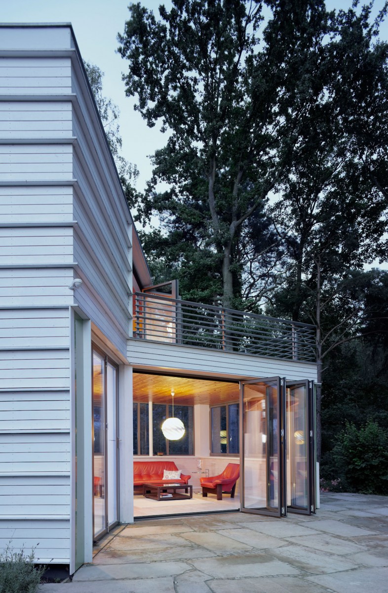 บ้านไม้สีขาว ตกแต่งบ้าน