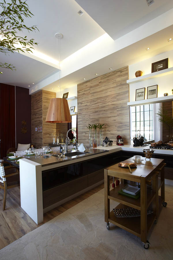 ผนังไม้ เคาน์เตอร์ครัว หินอ่อน