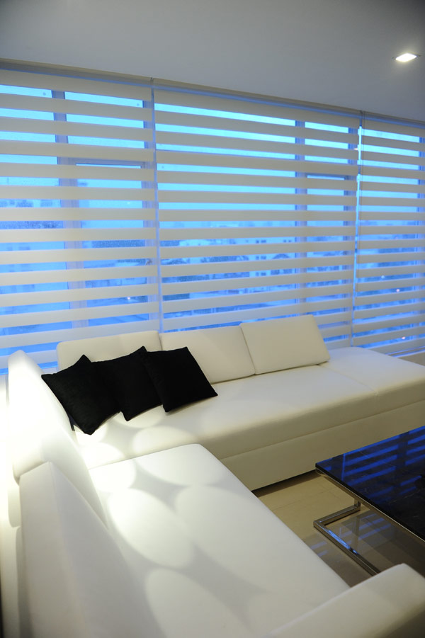 โซฟาสีขาว โซฟาสีขาว