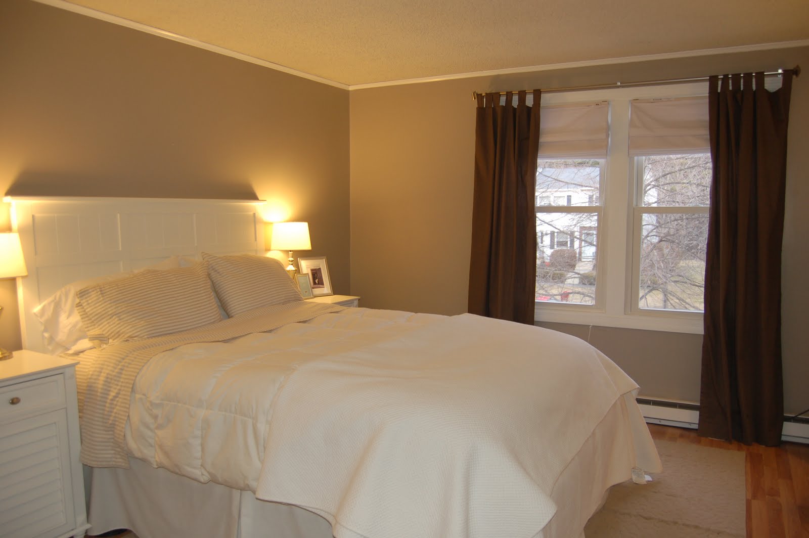 เตียงนอน เตียงนอน