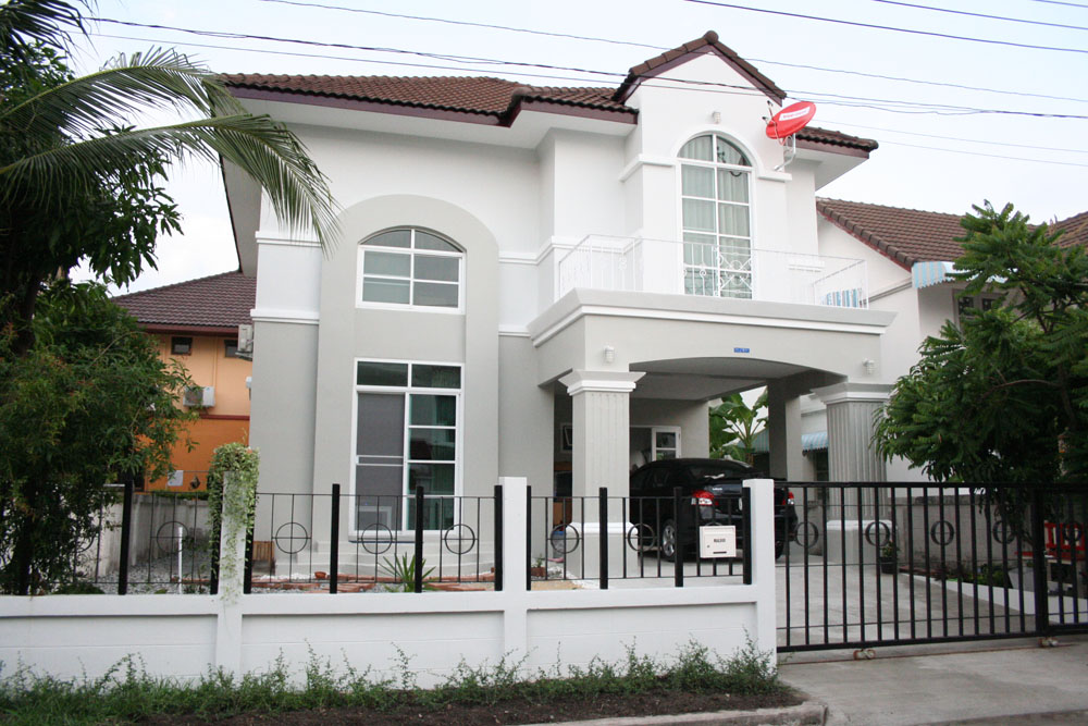 บ้านมือสอง