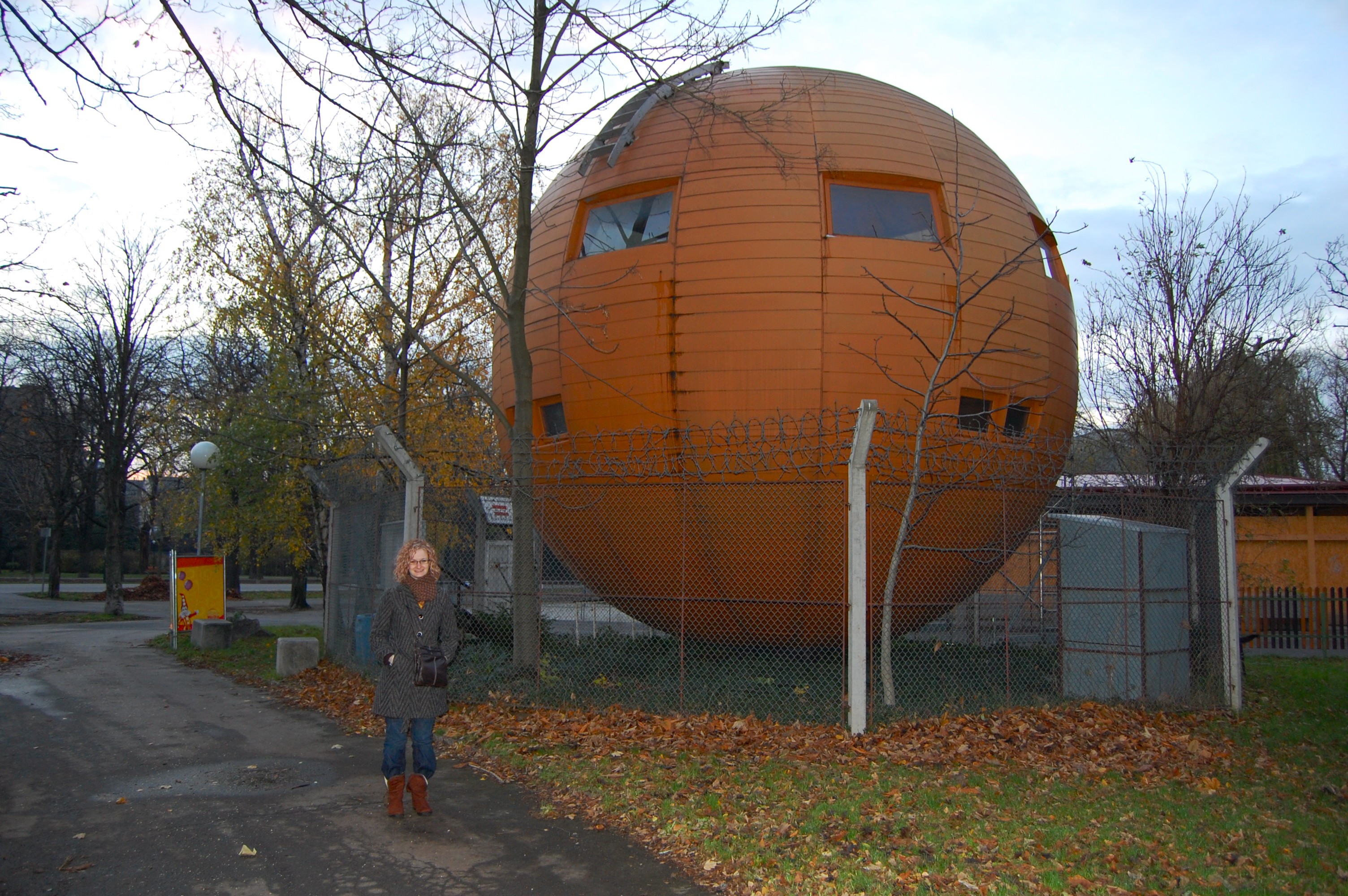 บ้านวงกลม สถาปัตยกรรมแปลกใหม่