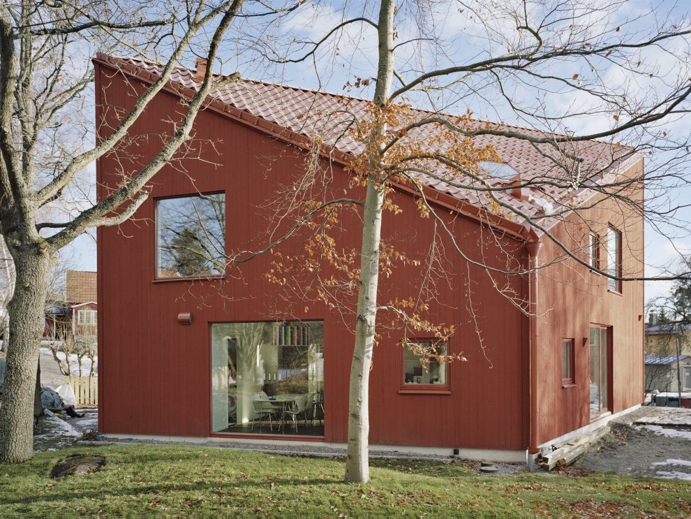 บ้านหลังคาแหลม 