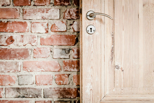 กำแพงอิฐแต่งบ้าน