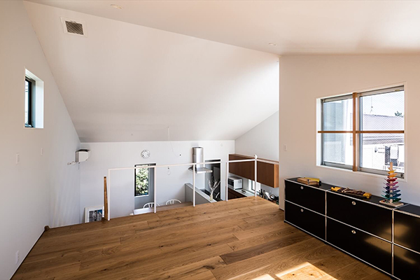 พืนที่นั่งเล่น