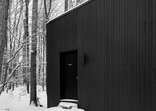 บ้านไม้ชั้นเดียว