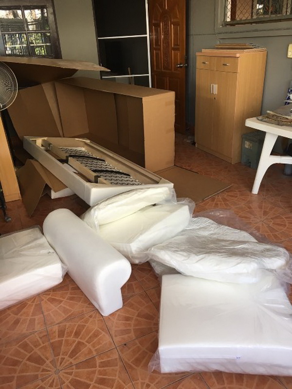 รีโนเวท