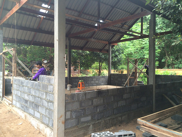 รีโนเวท