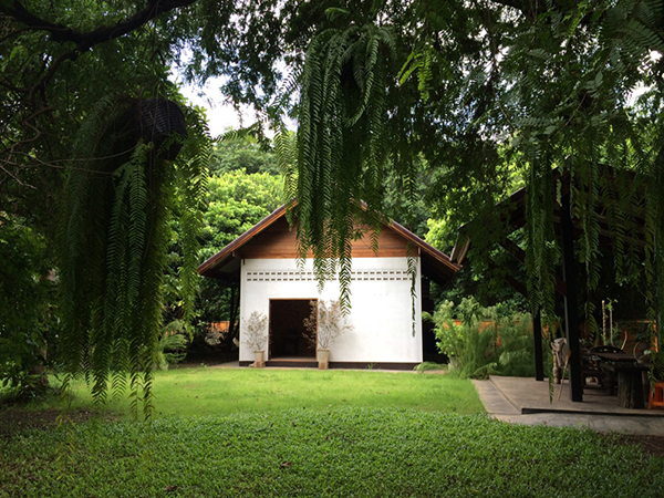 สร้างครัวนอกบ้าน