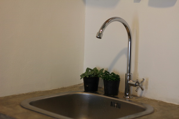 รีโนเวท