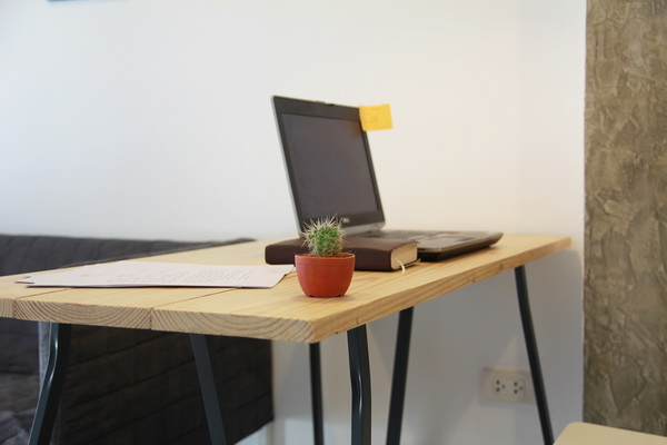 โต๊ะทำงาน