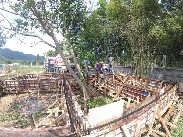 เทพื้นคอนกรีต