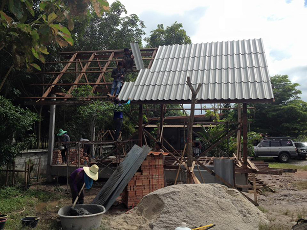 มุงหลังคา