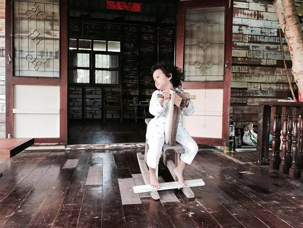 บ้านไม้หลังเล็ก