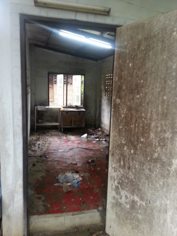 รีโนเวท