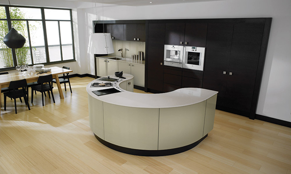 ห้องครัวแบบโค้ง
