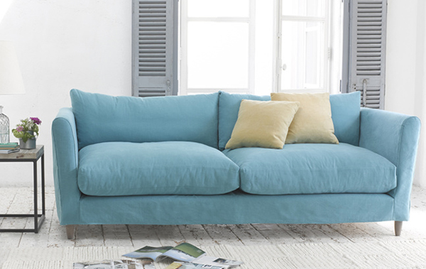 โซฟาเล็กๆ กับพื้นที่จำกัด