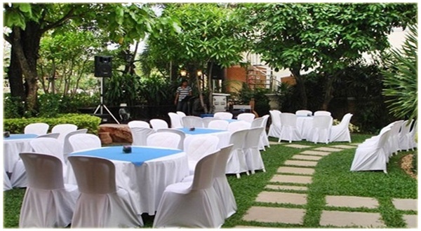 จัดปาร์ตี้ให้ไม่สิ้นเปลื้อง การจัดปาร์ตี้ง่ายๆ