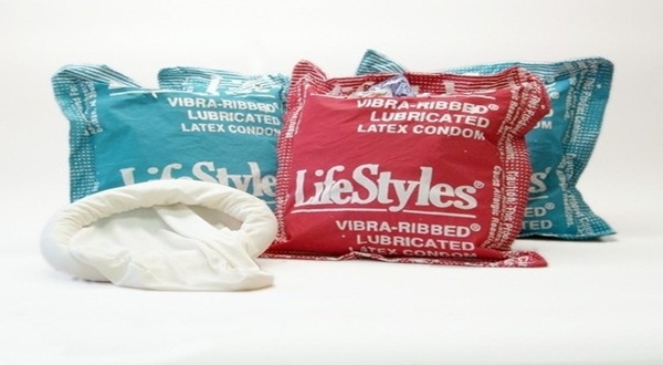 หมอนถุงยาง...ความทะลึ่งที่คุณหนุนได้