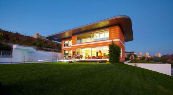 บรรยากาศบ้านสีส้ม