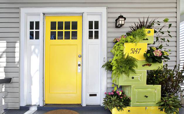 จัดสวนสวย ด้วยของรีไซเคิล