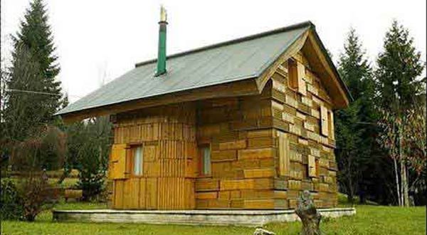 บ้านหลังนี้ไม้ทั้งหลัง