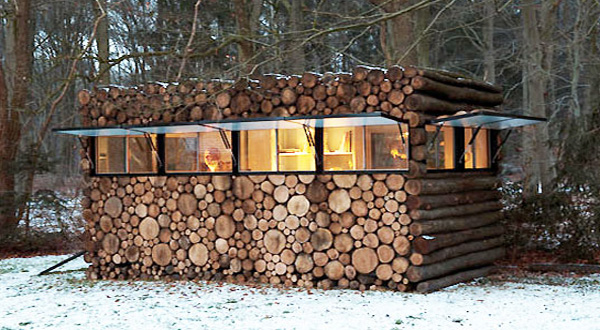 บ้านตกแต่งผนังด้วยท่อนไม้