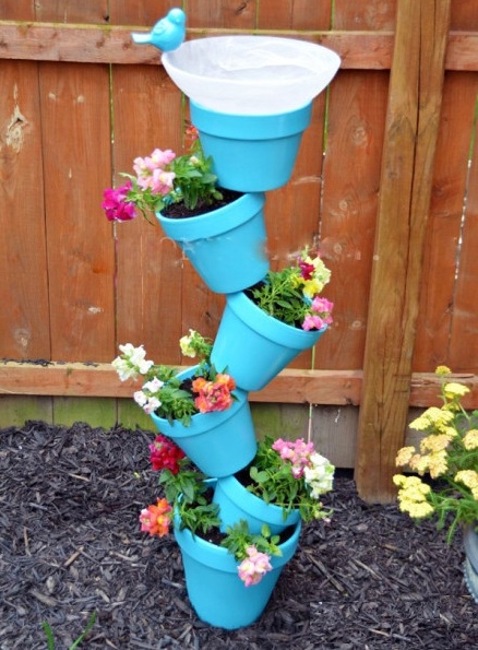 กระถางแขวนแบบเก๋ๆ กระถางแขวนแบบเก๋ๆ