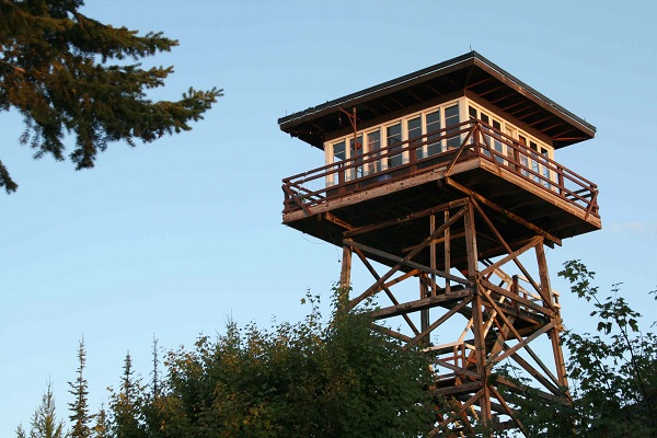 สถาปัตยกรรมที่พักอาศัยแบบหอคอย สถาปัตยกรรมที่พักอาศัยแบบหอคอย