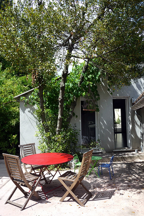 มุมนั่งเล่นหลังบ้าน มุมนั่งเล่นหลังบ้าน