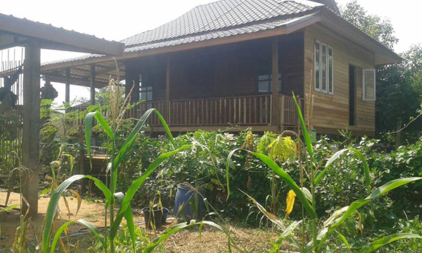 บ้านไม้หลังเล็ก บ้านไม้หลังเล็ก