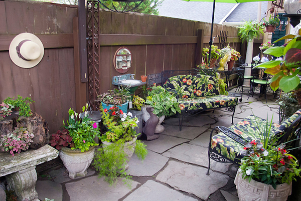 จัดสวนในพื้นที่เล็กๆ เพิ่มความสดชื่นในบ้าน