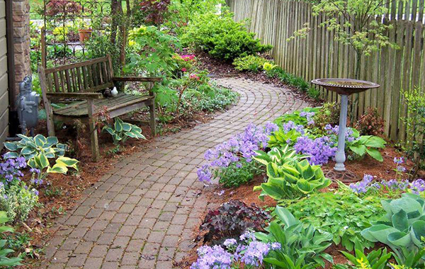 จัดสวนแบบ rustic style